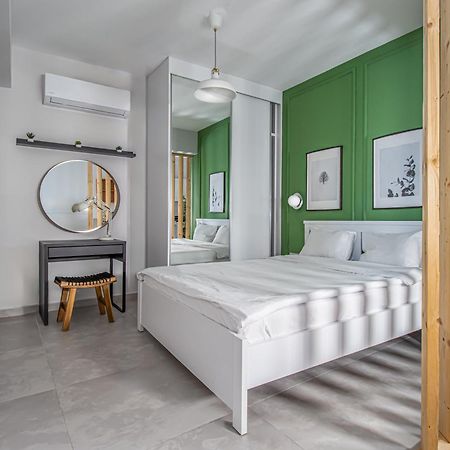Caesar Blue Seaside Luxury Apartments Gastria Bagian luar foto