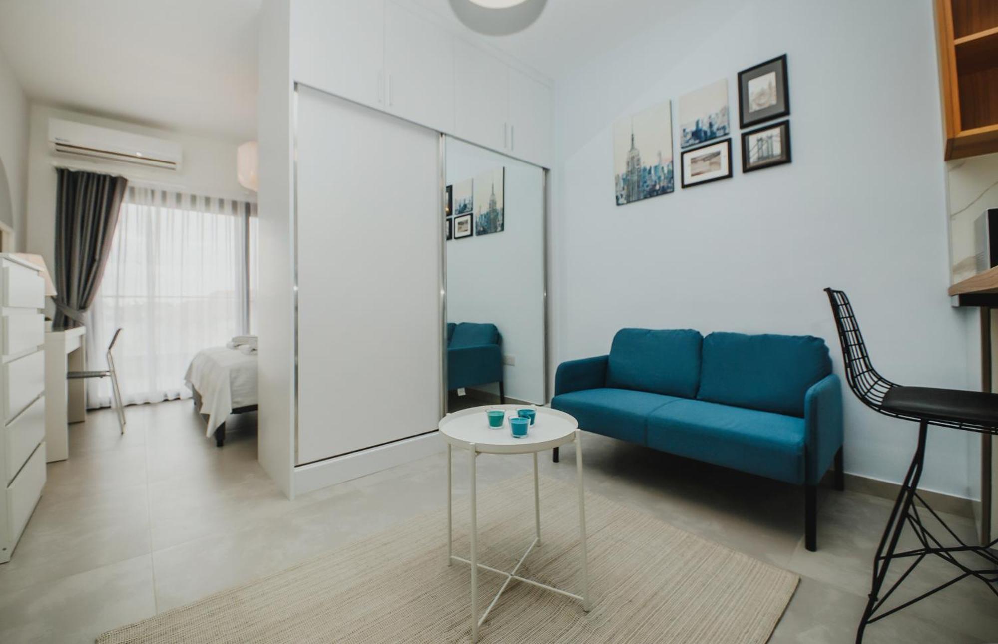 Caesar Blue Seaside Luxury Apartments Gastria Bagian luar foto