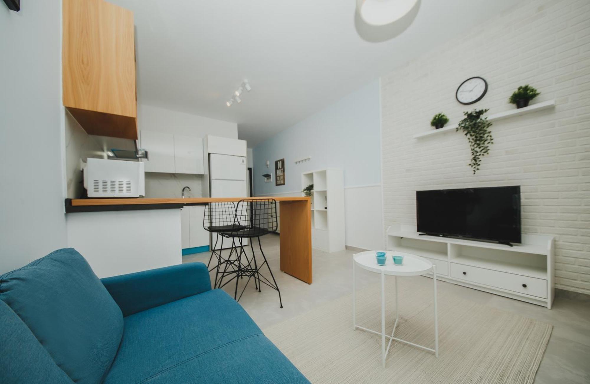 Caesar Blue Seaside Luxury Apartments Gastria Bagian luar foto