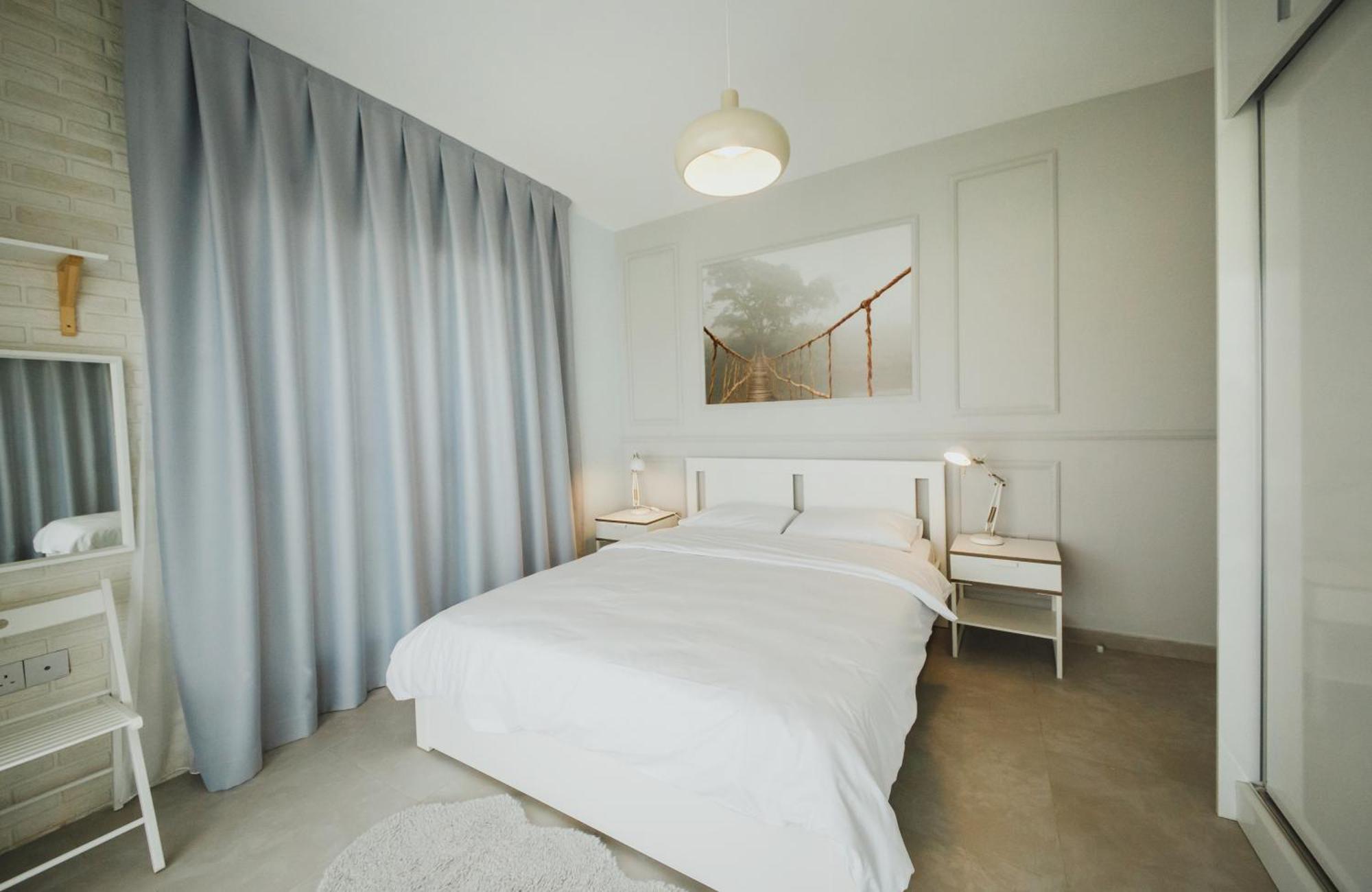 Caesar Blue Seaside Luxury Apartments Gastria Bagian luar foto